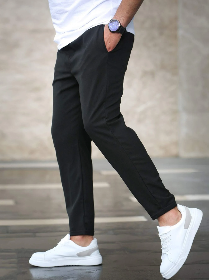 Gyan | Pantaloni Casual Uomo – Semplicità E Polivalenza