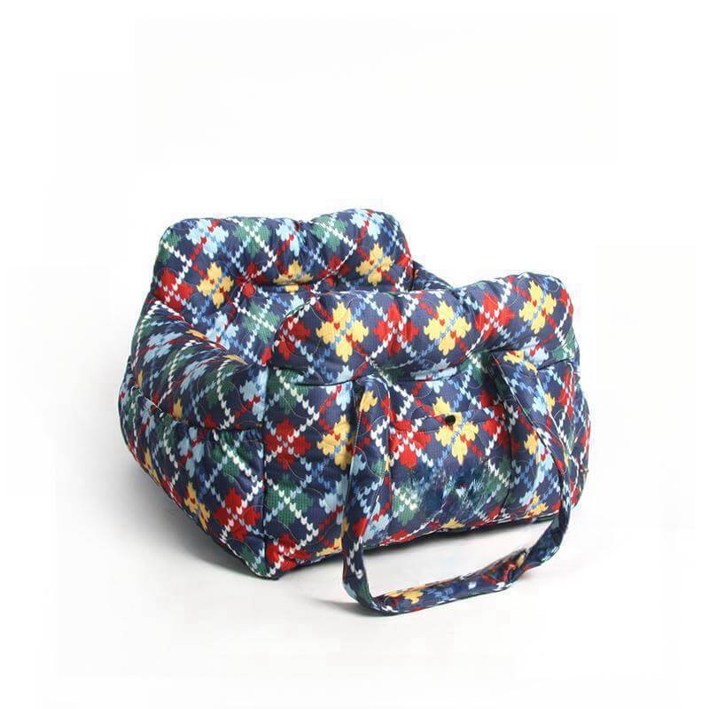 Dog Car Seat – Comfort and Safety While Traveling