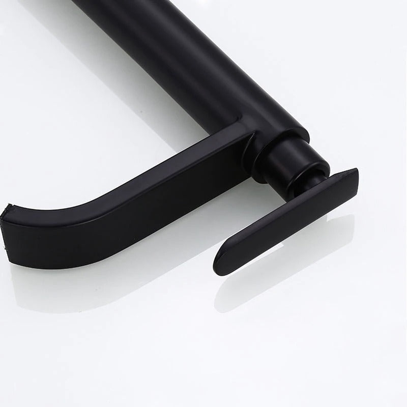 Robinet De Vasque Surélevé – Finition Élégante Noir Mat