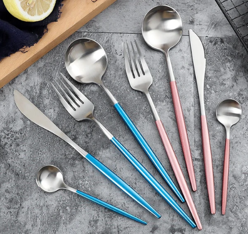 Conjunto de Cubiertos 24 Piezas – Acabado Chic Para Mesa Refinada