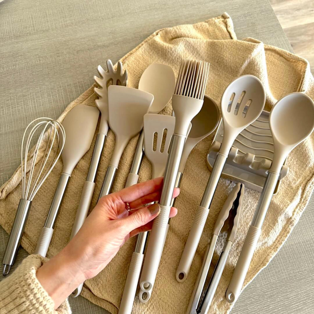 Ensemble D’Ustensiles De Cuisine En Silicone 12 Pièces — Complétude & Confort D’Utilisation