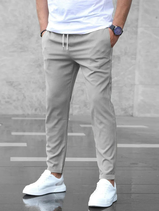 Gyan | Pantaloni Casual Uomo – Semplicità E Polivalenza 