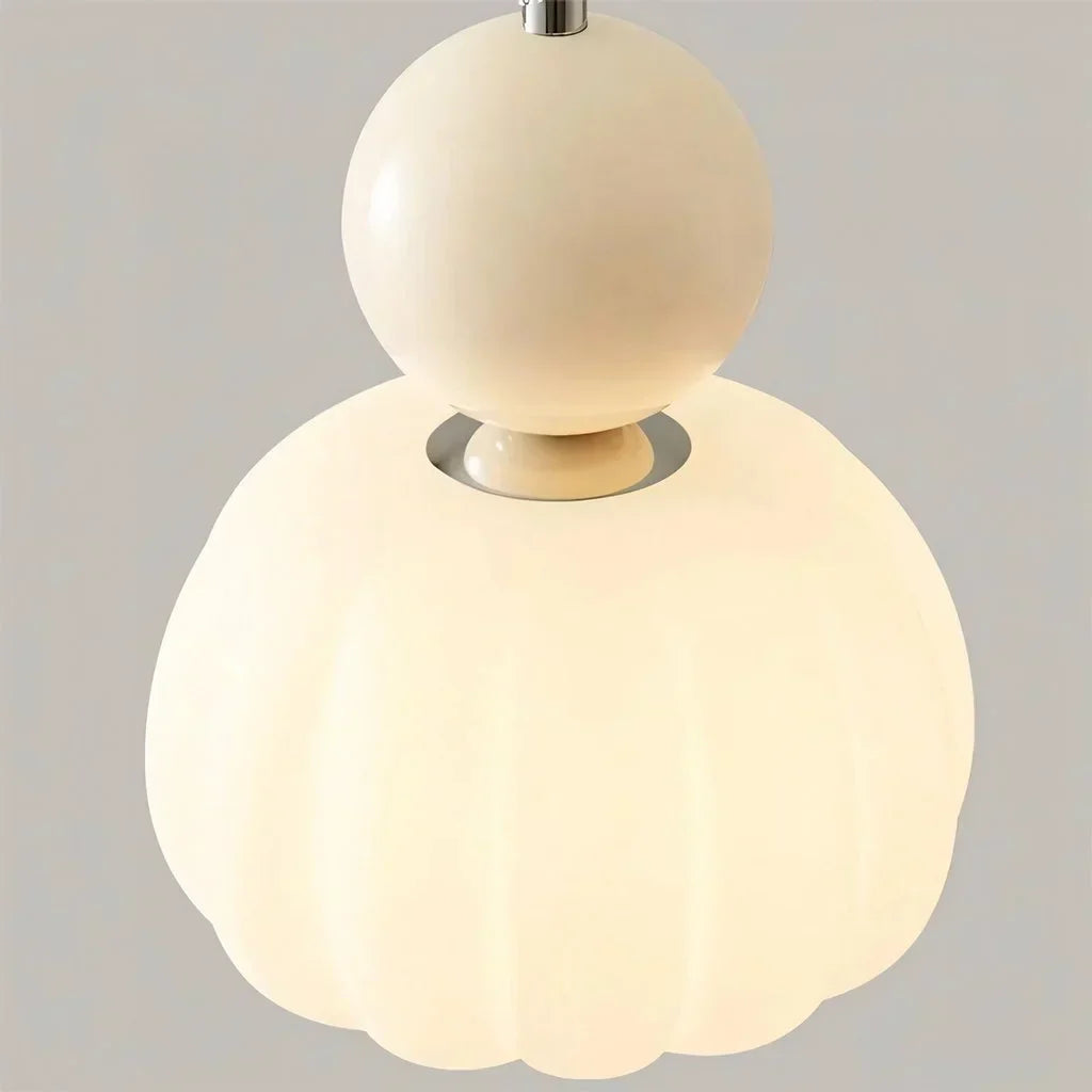 Závesná lampa Art Deco – Grafická a nadčasová elegancia 