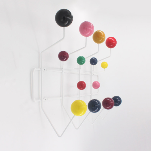 Cabide de Parede – Design Elegante e Funcional 