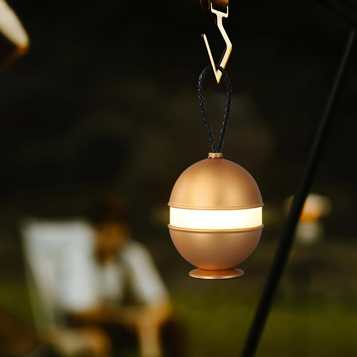 Újratölthető gömblámpa - elegáns design és pihentető fény