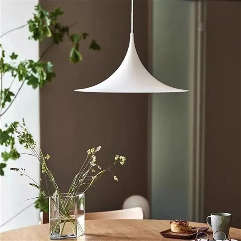 Skandinavisk pendellampe - Moderne elegance og en blød atmosfære