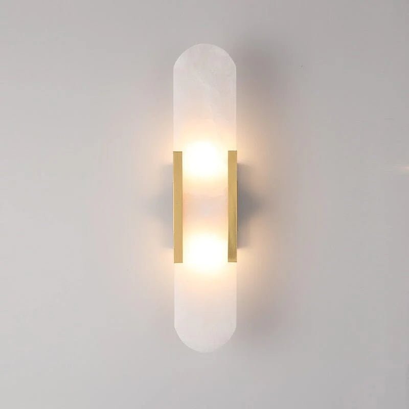 Aplique de Parede LED Preta e Dourada – Elegância Moderna e Design Chic 
