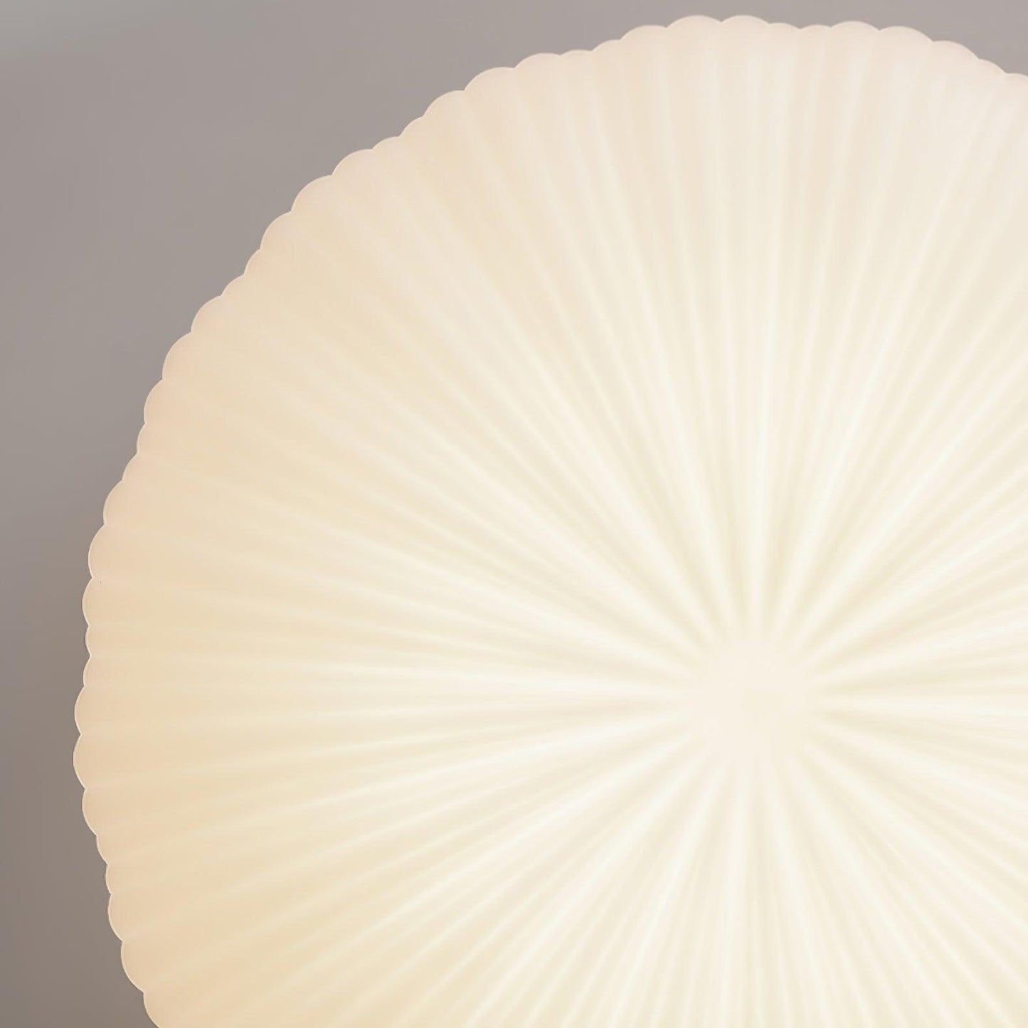 Elegante moderne Deckenleuchte – Anpassbares Licht und personalisierte Atmosphäre 