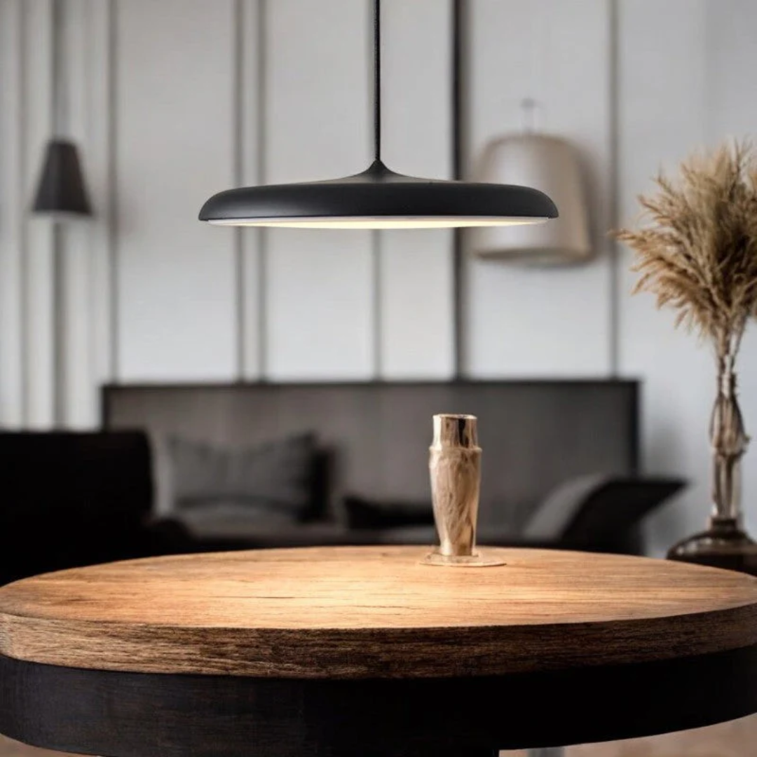 Skandinávské osvětlení – minimalistická elegance pro váš interiér 