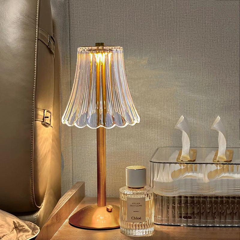 Trådløs Bordlampe – Elegant og Mobil Belysning 