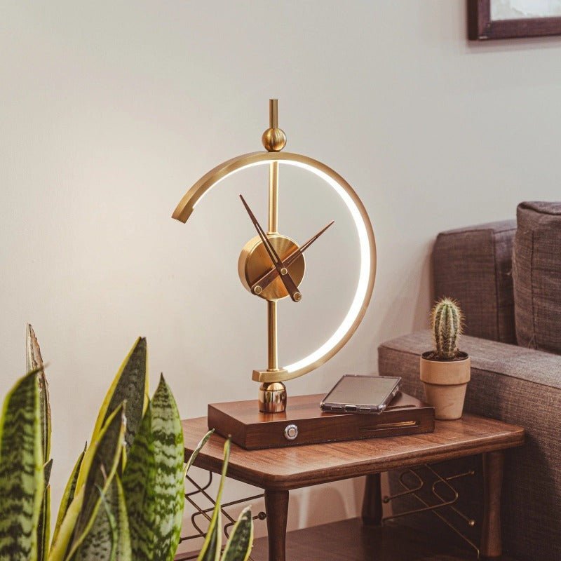 Lampe De Table Avec Horloge Et Chargeur Sans Fil – Design Moderne Et Pratique