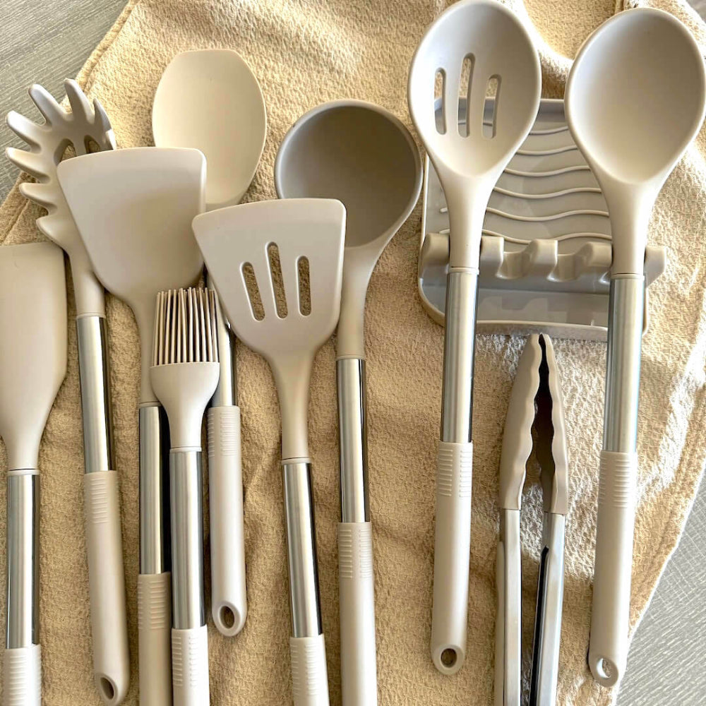 Ensemble D’Ustensiles De Cuisine En Silicone 12 Pièces — Complétude & Confort D’Utilisation